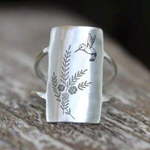 Silver Engraved Hummingbird Ring